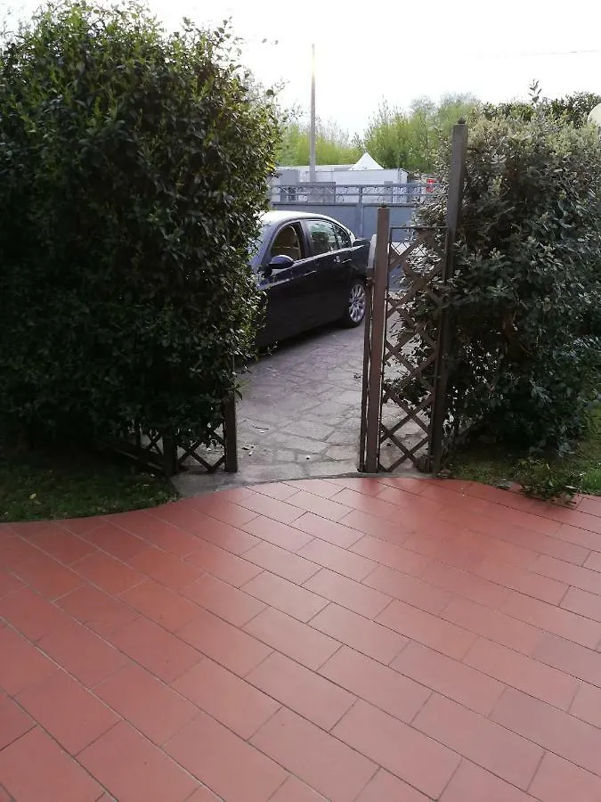 Villetta Marina Verde Cinquale Italy