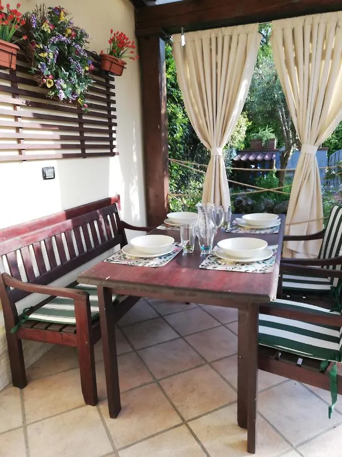 Holiday home Villetta Marina Verde Cinquale Italy