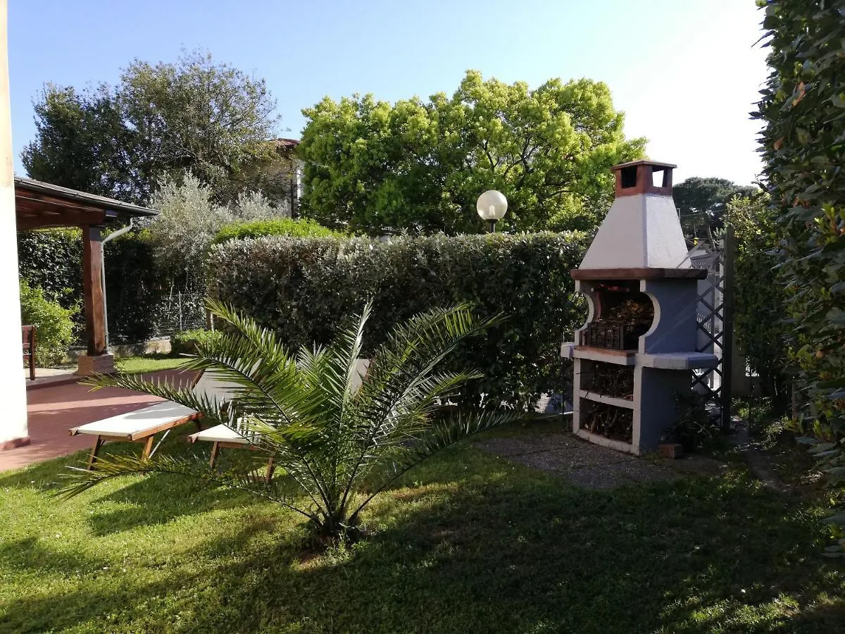 Villetta Marina Verde Cinquale location